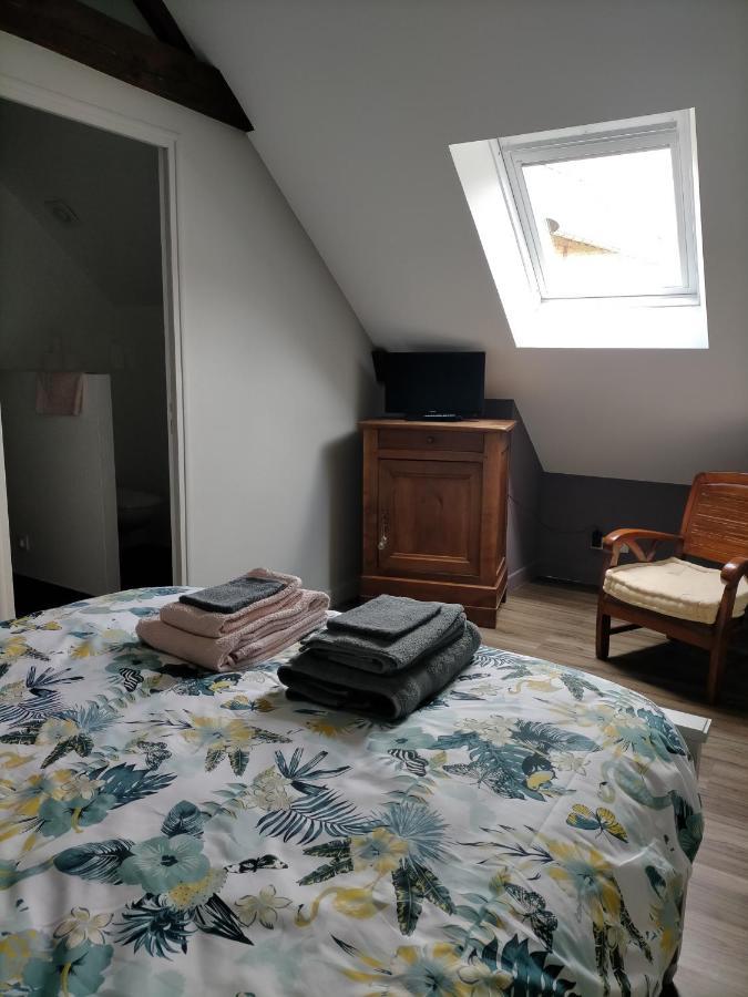 Le gîte des Serres Parne-sur-Roc Extérieur photo